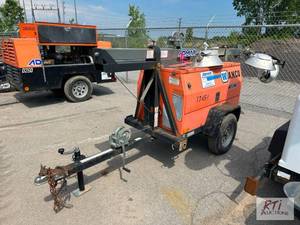 lot 32 image: Wanco portable light tower, Kubota ...