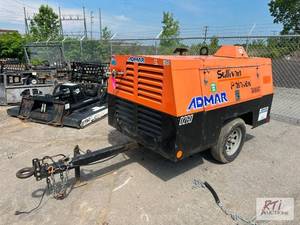 lot 33 image: Sullivan Palatek D260 air compresso...