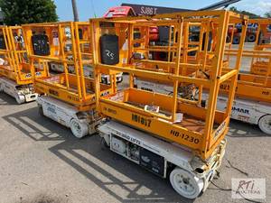 lot 37 image: (2) Hy-Brid PS-1230 electric scisso...
