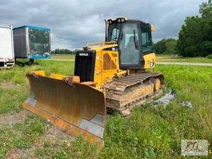 lot 42 image: CATERPILLAR D5K LGP Dozer. Variable...