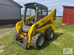 lot 53 image: Wacker Neuson&nbspSW21 skid steer....