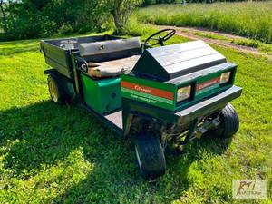 lot 80 image: 2000 CUSHMAN TURF TRUCKSTER. Gas Ko...