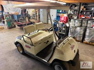 lot 81 image: Yamaha Golf Cart. Gas-powered. Sell...