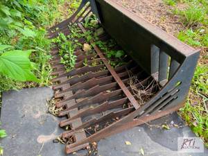 lot 106 image: Rock Bucket. Quick attach. 84IN wid...