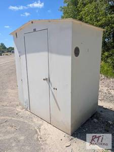 lot 129 image: Fiberglass Building. 4Ft x 6Ft x 7F...
