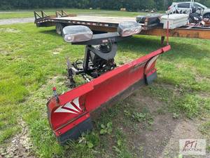 lot 141 image: Western contractor grade pickup sno...