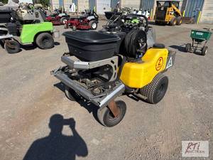 lot 145 image: 2018 Z Spray stand on spreaderspra...