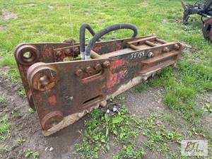 lot 153 image: Allied 750B hydraulic hammer for la...