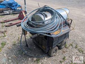 lot 155 image: Landa Hot Water Pressure Washer. 22...
