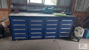 lot 187 image: Suihe Tool Box. 20 drawers. The ite...