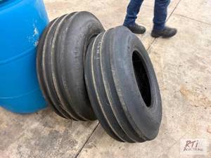 lot 202 image: Tractor Tire set. 9.5L - 15SL. The ...