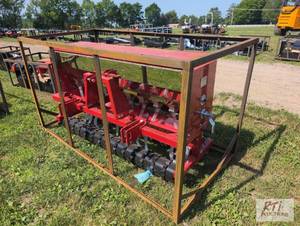 lot 79 image: AGT 6ft grass seeder with 3pt and s...