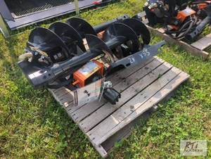 lot 109 image: 2X Wolverine hydraulic post hole di...