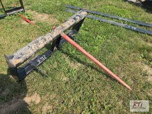 lot 111 image: Kivel single prong bale spear for s...