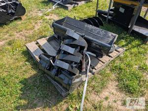 lot 119 image: AGT mini excavator attachment kit w...