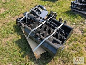 lot 120 image: AGT mini excavator attachment kit w...
