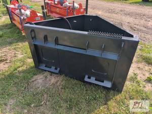 lot 134 image: Wolverine concrete bucket with hydr...