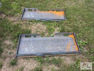 lot 143 image: 2X Skid loader mounting plate. MDI...
