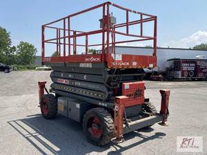 lot 102 image: Skyjack SJ7135-RT rough terrain 4x4...