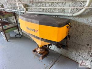 lot 183 image: Snow EX Polly Salt Spreader. Electr...