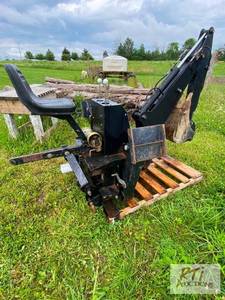 lot 201 image: Agri-Machinery Backhoe Attachment. ...