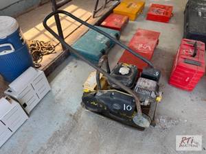 lot 212 image: Tamper. 5.5 HONDA engine. The items...