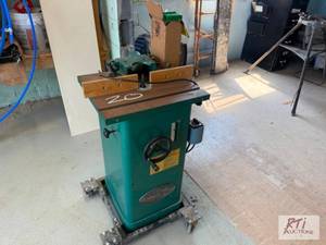lot 237 image: Grizzly G1035 SHAPER. On casters, 1...