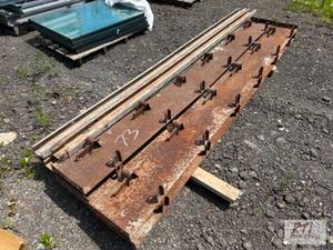 lot 266 image: Concrete forms. The items are locat...