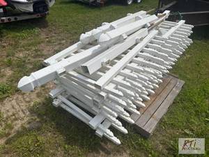 lot 309 image: Pallet with 7.5 sections of white p...