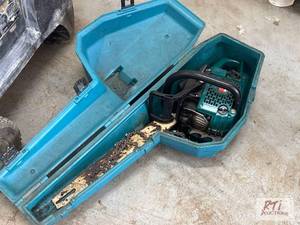 lot 329 image: Makita DCS 540 chainsaw. Operati...