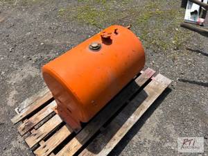 lot 335 image: Fuel tank. Approximately 12 gallons...