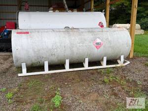 lot 338 image: 1,000 GL Fuel tank.&nbspThe item i...