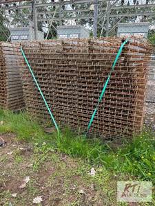 lot 345 image: (15) Pallet racking wire mesh decki...