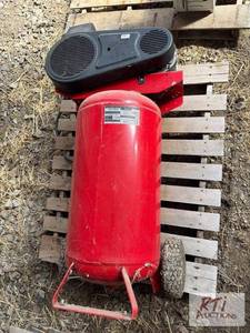 lot 386 image: 26 gallon air compressor.&nbspItem...