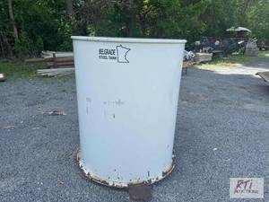 lot 401 image: Belgrade Belle style dust collector...