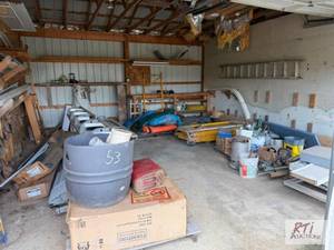 lot 410 image: Complete contents of storage unit. ...