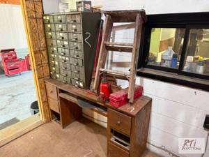 lot 411 image: Complete contents. Storage bins wit...