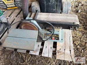 lot 416 image: Delta beltdisc sander.&nbspItem i...