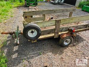 lot 67 image: 4ft X 8ft trailer.&nbspItem is loc...