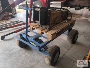 lot 10 image: Indeco HP 1000 hydraulic hammer for...