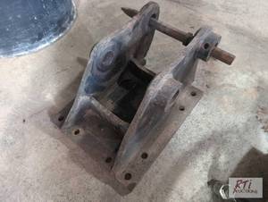 lot 52 image: Attachment plate for excavator...