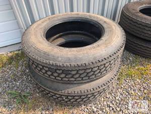 lot 62 image: (2) Double Coin 11R24.5 truck tires...