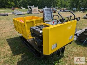 lot 16 image: Tracked crawler dumper, 420cc gas e...