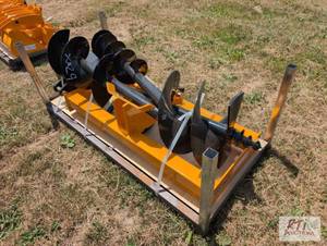 lot 54 image: Future hydraulic post hole digger f...
