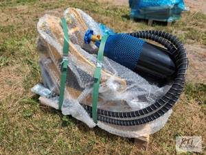 lot 62 image: Future mini excavator hydraulic ham...