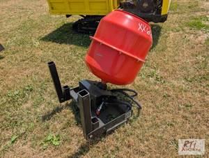 lot 71 image: Hydraulic mixer for mini skid loade...