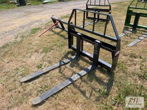 lot 80 image: Kivel 3500lb pallet forks with 48in...