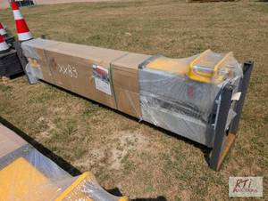 lot 96 image: 2 post car lift, 4500kg lifting cap...