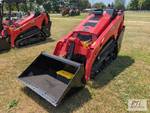 Future FT-V1000 stand on mini track...