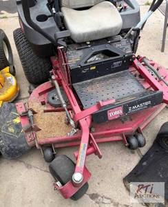 lot 76 image: Toro Z Master commercial zero-turn ...